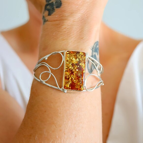 Handmade Baltic Amber Cuff Bracelet in 925 Sterling Silver - Picture 3 of 8